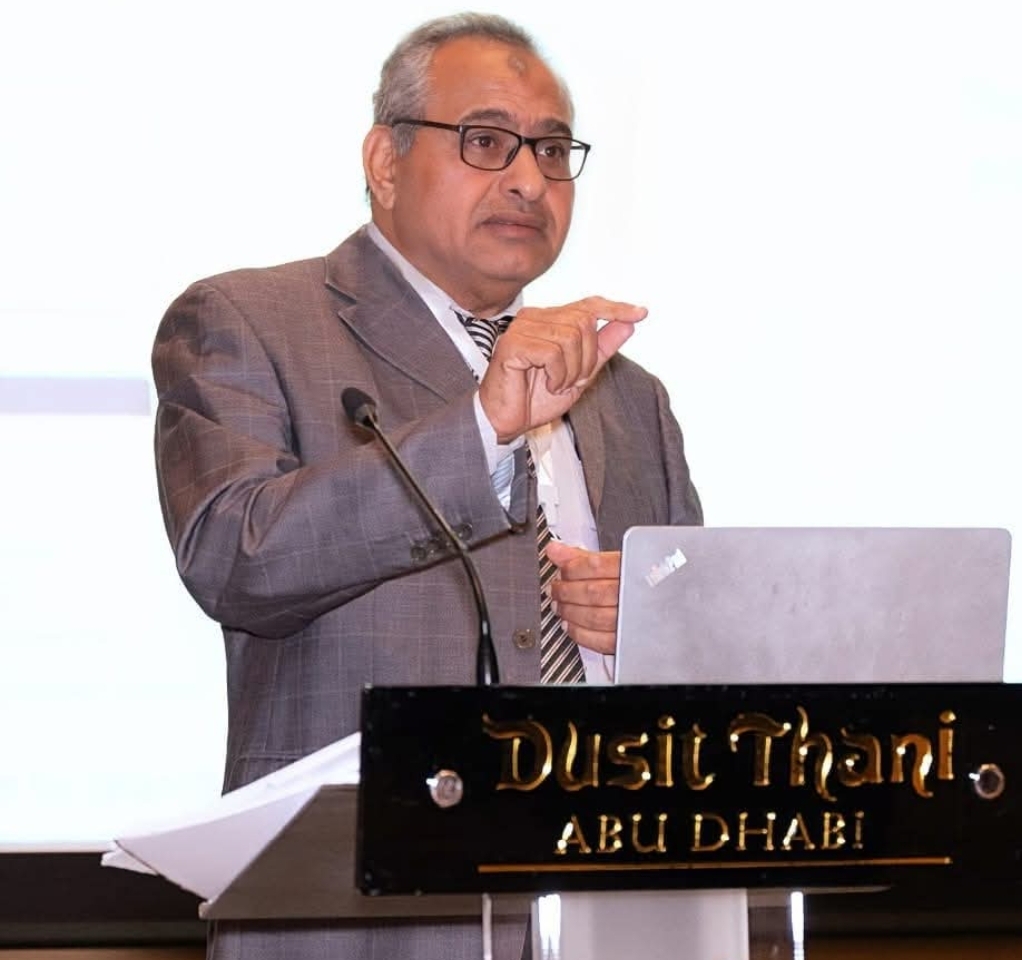 دكتور طارق رزق 